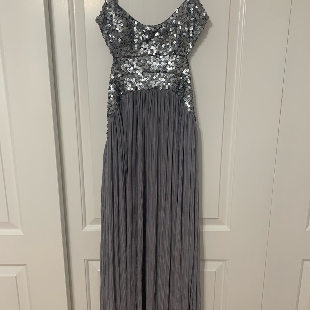 Jessica Simpson size 10 maxi dress